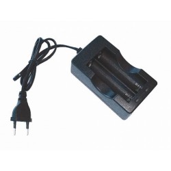 CARGADOR PARA 2 BATERIAS 18650 3,7 V